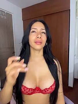 Snapshot of ArianaReynoldss chatting on March 17, 2026, 10:18 am ArianaReynoldss online show from March 17, 2026, 10:18 am