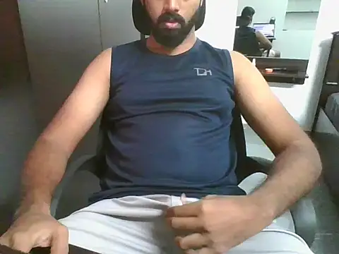 Periyakunji69 online show from November 13, 2025, 4:05 am