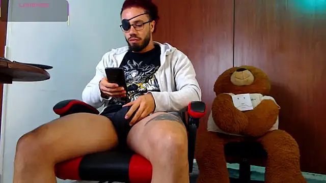 Snapshot of pirata_fitness chatting on September 9, 2025, 8:24 am pirata fitness online show from September 9, 2025, 8:24 am