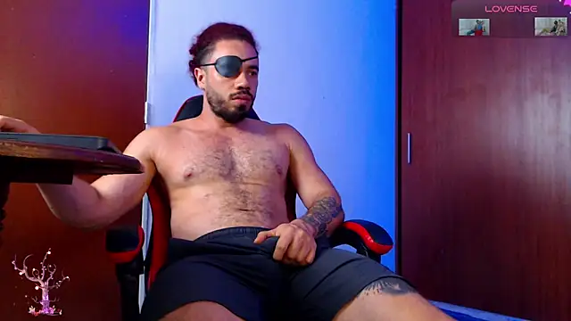 Snapshot of pirata_fitness chatting on October 6, 2025, 9:43 am pirata fitness online show from October 6, 2025, 9:43 am