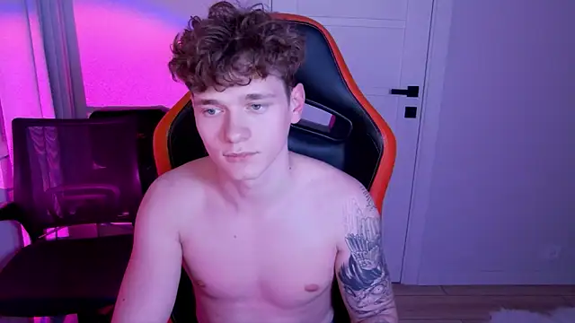 DanyDavis online show from March 29, 2026, 6:09 pm