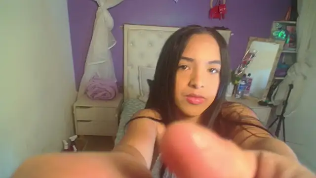 Snapshot of paula_zambrano7 chatting on March 21, 2025, 4:29 pm paula zambrano7 online show from March 21, 2025, 4:29 pm