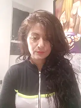 lunadicty online show from March 20, 2025, 11:02 pm