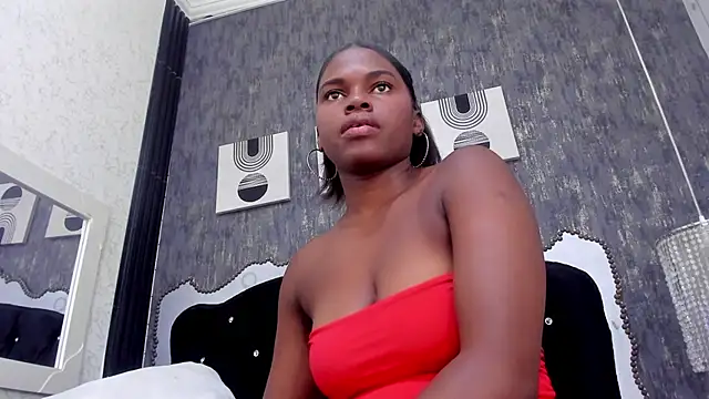 Snapshot of CloeThomm chatting on November 1, 2025, 4:08 am CloeThomm online show from November 1, 2025, 4:08 am