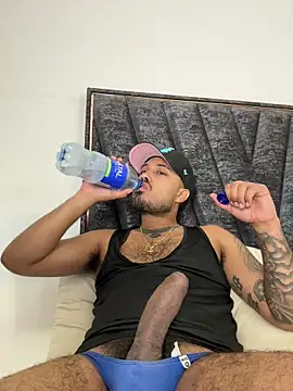 PapiStan online show from November 9, 2025, 5:55 am