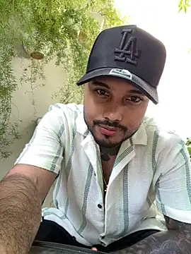 Snapshot of PapiStan chatting on September 10, 2025, 4:17 pm PapiStan online show from September 10, 2025, 4:17 pm