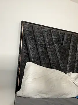 Snapshot of PapiStan chatting on November 23, 2025, 12:20 am PapiStan online show from November 23, 2025, 12:20 am