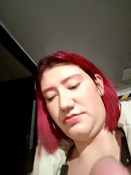 Snapshot of Cerecitaa02_ chatting on February 13, 2026, 11:54 am Cerecitaa02 online show from February 13, 2026, 11:54 am