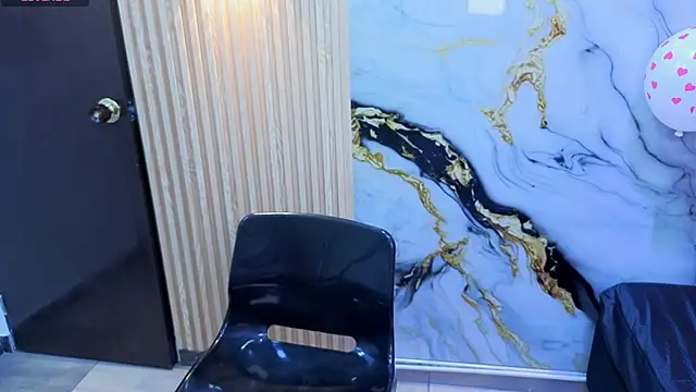 Snapshot of Cerecitaa02_ chatting on February 16, 2026, 2:43 am Cerecitaa02 online show from February 16, 2026, 2:43 am