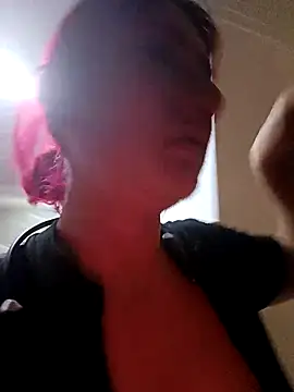 Snapshot of Cerecitaa02_ chatting on February 3, 2026, 12:10 pm Cerecitaa02 online show from February 3, 2026, 12:10 pm