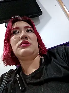 Snapshot of Cerecitaa02_ chatting on February 20, 2026, 10:55 pm Cerecitaa02 online show from February 20, 2026, 10:55 pm