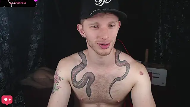 Snapshot of andrewxbi chatting on February 18, 2026, 1:18 pm andrewxbi online show from February 18, 2026, 1:18 pm