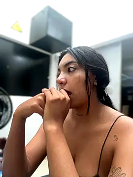 Snapshot of ImAshley1 chatting on October 21, 2025, 2:05 pm ImAshley1 online show from October 21, 2025, 2:05 pm