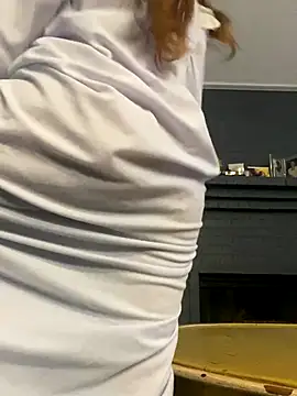 bankruptbabe online show from December 1, 2025, 6:14 am