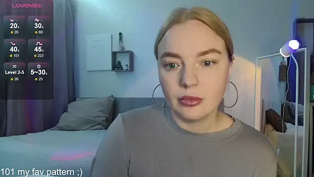 Snapshot of Eva___forever chatting on March 24, 2026, 5:51 am Eva forever online show from March 24, 2026, 5:51 am