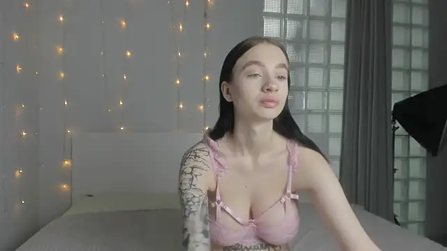 Chatty Alice online show from November 29, 2025, 1:06 am