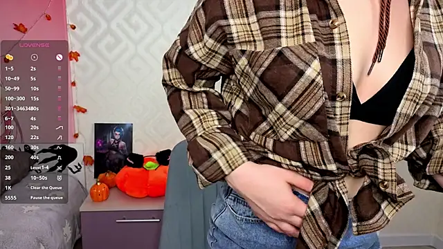 Snapshot of FancyHenley chatting on November 9, 2025, 1:20 am FancyHenley online show from November 9, 2025, 1:20 am