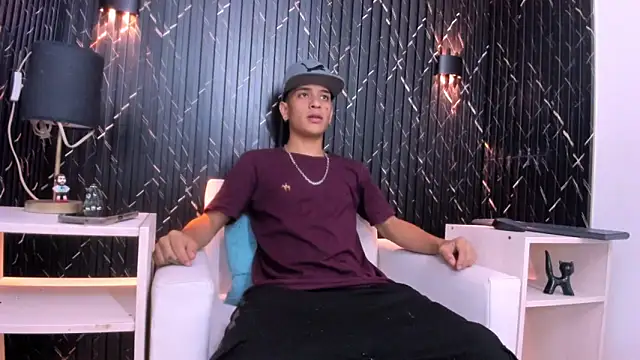 Matt Ruso online show from November 8, 2025, 3:21 am