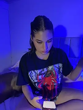 Snapshot of Nani_rosse_ chatting on September 10, 2025, 2:21 am Nani rosse online show from September 10, 2025, 2:21 am