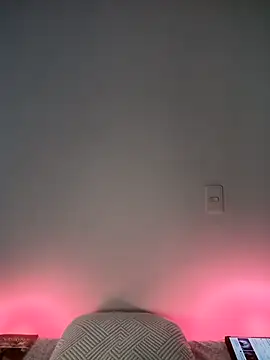 Alicia Montess online show from September 20, 2025, 9:09 pm