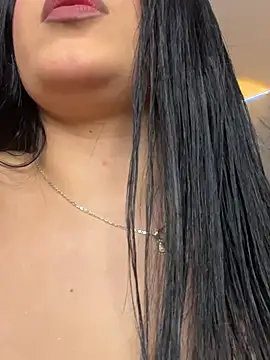 Snapshot of Kariina__69 chatting on April 2, 2026, 1:24 am Kariina 69 online show from April 2, 2026, 1:24 am