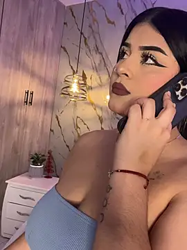 Snapshot of Kariina__69 chatting on April 7, 2026, 1:18 am Kariina 69 online show from April 7, 2026, 1:18 am