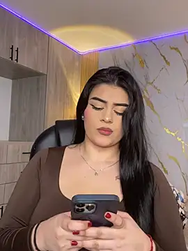 Snapshot of Kariina__69 chatting on April 2, 2026, 7:09 pm Kariina 69 online show from April 2, 2026, 7:09 pm