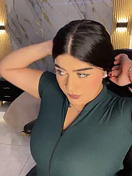 Snapshot of Kariina__69 chatting on March 21, 2026, 2:13 am Kariina 69 online show from March 21, 2026, 2:13 am