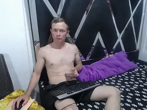 Snapshot of hot_mann11 chatting on November 8, 2025, 1:31 am hot mann11 online show from November 8, 2025, 1:31 am