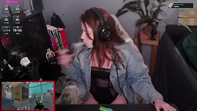 Horny Makima online show from November 27, 2025, 11:10 am