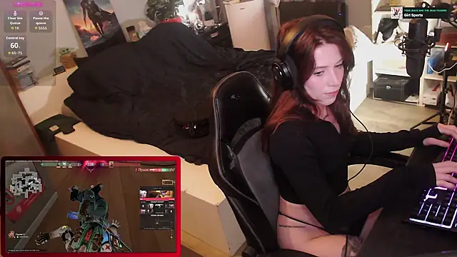 Horny Makima online show from November 7, 2025, 10:31 am