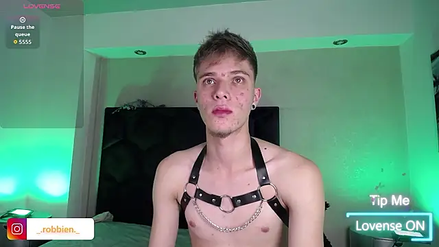 Robbin Blaze online show from March 25, 2026, 5:07 am