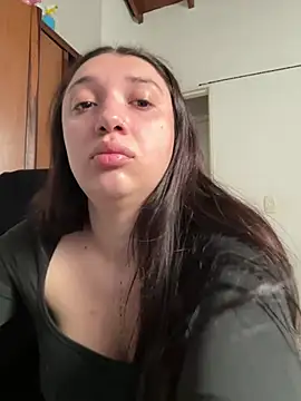 Mia  Gray online show from May 22, 2026, 6:50 pm