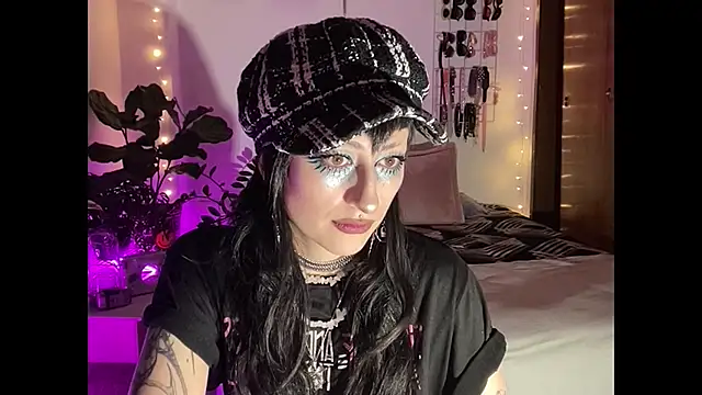 Snapshot of ELENA_UMBRA chatting on January 15, 2026, 11:30 pm ELENA UMBRA online show from January 15, 2026, 11:30 pm