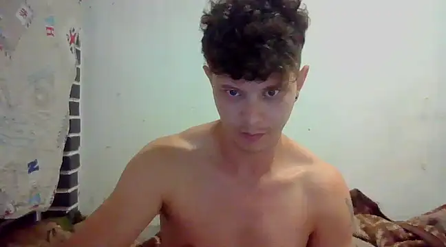 Snapshot of erickdlima1 chatting on March 21, 2025, 4:28 am erickdlima1 online show from March 21, 2025, 4:28 am