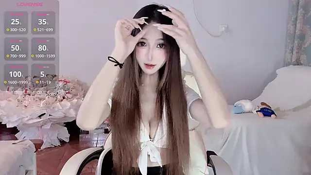 Tsuki-MM online show from October 1, 2025, 6:40 am