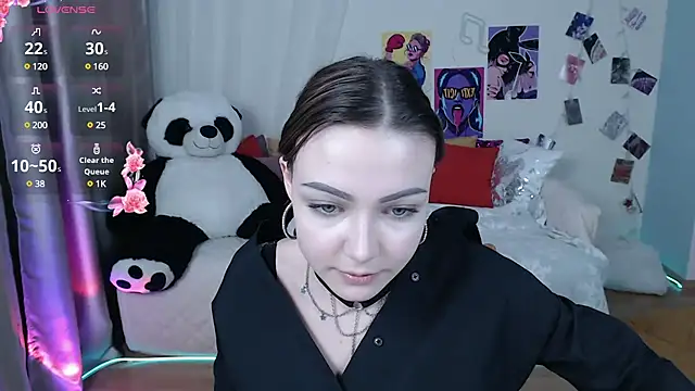 LinaLirian online show from March 21, 2025, 10:50 pm