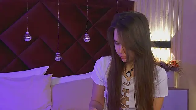 Snapshot of StacyHarland chatting on December 15, 2025, 4:51 am StacyHarland online show from December 15, 2025, 4:51 am