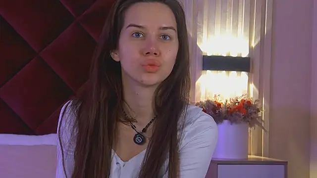 Snapshot of StacyHarland chatting on December 2, 2025, 4:47 am StacyHarland online show from December 2, 2025, 4:47 am