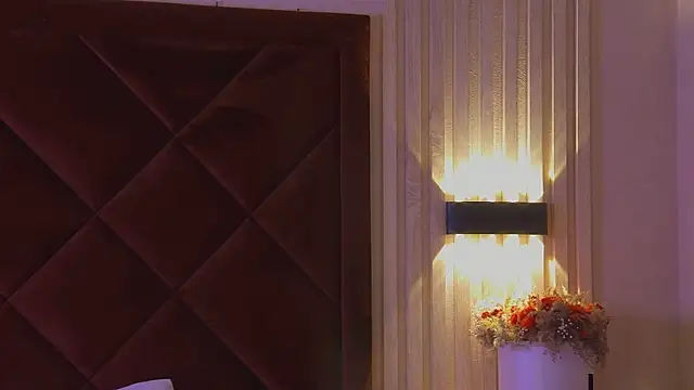 Snapshot of StacyHarland chatting on October 20, 2025, 4:25 am StacyHarland online show from October 20, 2025, 4:25 am