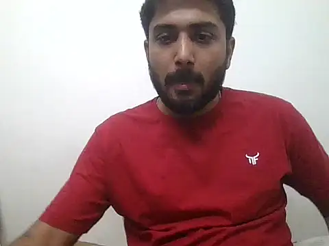 Snapshot of GunsMan69 chatting on June 9, 2026, 9:49 pm GunsMan69 online show from June 9, 2026, 9:49 pm