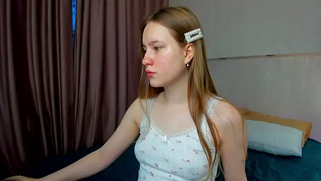 Snapshot of Candy_Cansew chatting on September 20, 2025, 12:04 am Candy Cansew online show from September 20, 2025, 12:04 am