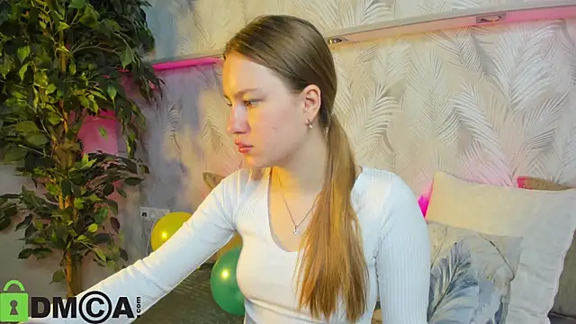 Snapshot of Candy_Cansew chatting on October 3, 2025, 12:58 am Candy Cansew online show from October 3, 2025, 12:58 am