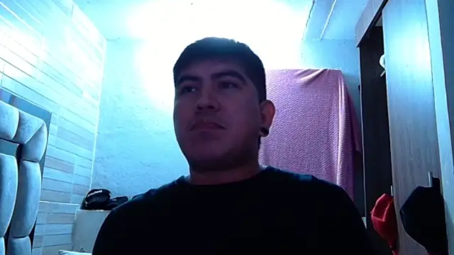 Snapshot of SmithBrigerton chatting on December 5, 2025, 6:34 am SmithBrigerton online show from December 5, 2025, 6:34 am