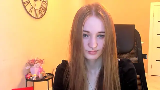 KateKayer online show from November 14, 2025, 10:30 am