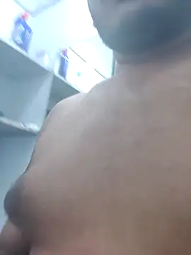 Snapshot of Brown69_guy chatting on October 25, 2025, 7:07 am Brown69 guy online show from October 25, 2025, 7:07 am