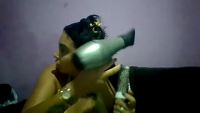 querida777 online show from October 26, 2025, 12:00 am