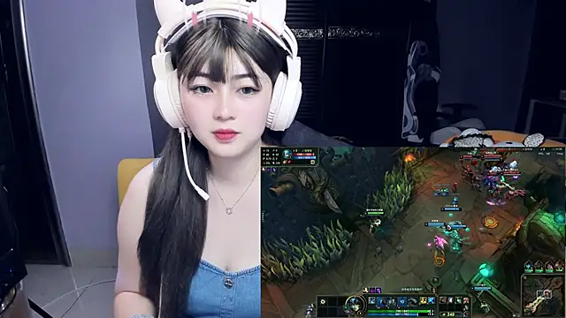 yuki3366 online show from February 21, 2026, 1:24 pm