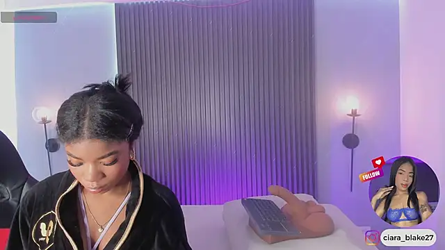 Snapshot of ciara_blake chatting on February 5, 2026, 12:01 pm ciara blake online show from February 5, 2026, 12:01 pm