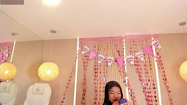 Snapshot of ciara_blake chatting on February 13, 2026, 7:36 pm ciara blake online show from February 13, 2026, 7:36 pm